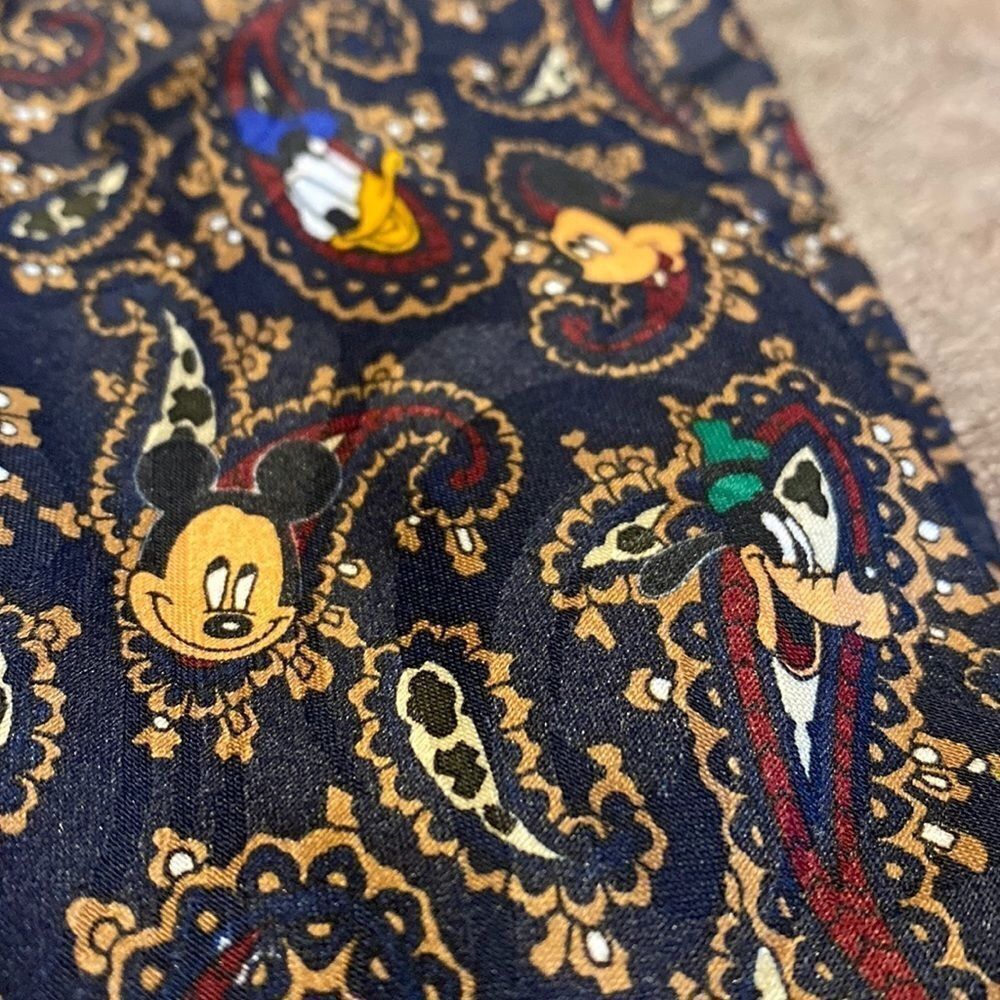 Mickey Mouse and friends overall Paisley dark navy tie